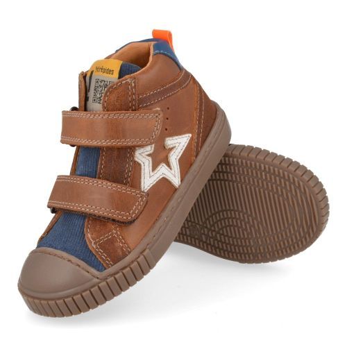 Babybotte sneakers cognac Jongens (cognac sneaker met rubberen top - 7226B038) - Junior Steps