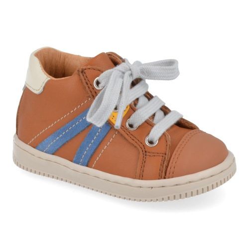 Babybotte sneakers cognac Jongens ( - cognac sneakertje met stootneus4111B061) - Junior Steps