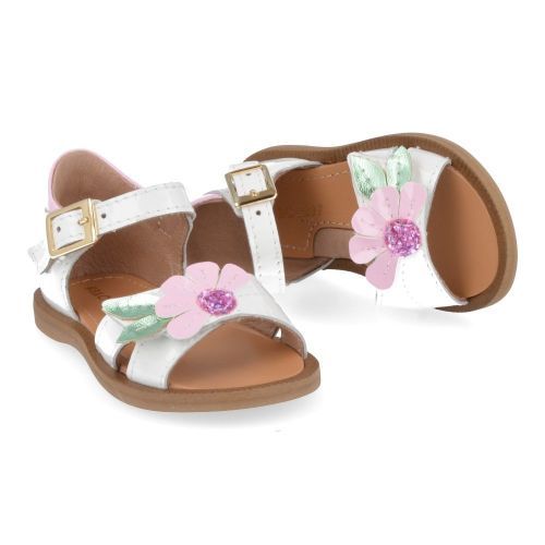 Bana&co sandalen wit Meisjes ( - wit sandaaltje met roze bloem24132085) - Junior Steps