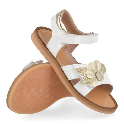 Bana&co sandalen wit Meisjes ( - witte sandaal met gouden bloem24132086) - Junior Steps