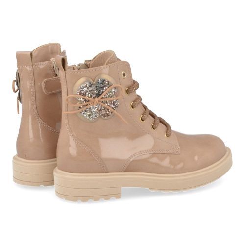 Beberlis veterboot beige Meisjes (Beige lak veterbottine met bloemetje - 24219) - Junior Steps