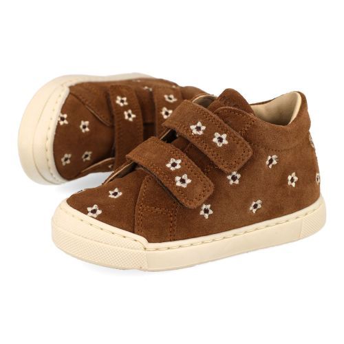 Falcotto sneakers lichtbruin Meisjes (Eerste stapschoentje bloementjes - snopes) - Junior Steps