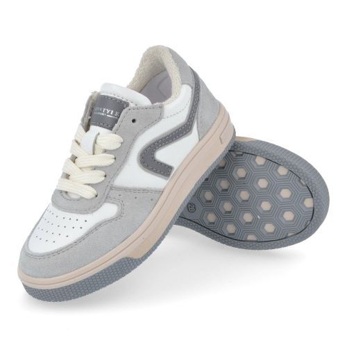 Hip sneakers grijs  (grijze  sneaker - H1618) - Junior Steps