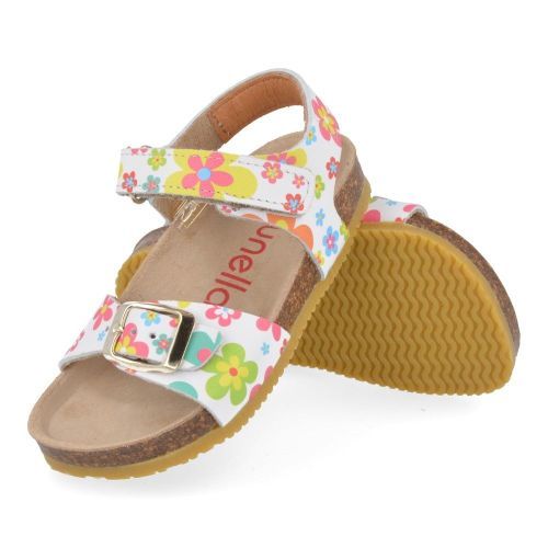 Lunella sandalen wit Meisjes ( - witte voetbedsandaal met bloemenprint23412) - Junior Steps