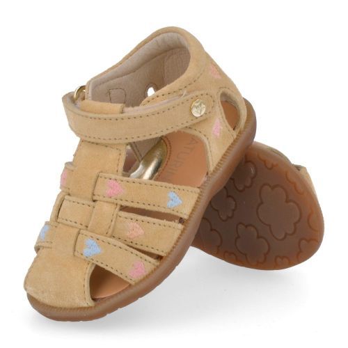 Naturino sandalen beige Meisjes (gesloten sandaal beige suède met hartjes - zaffiro) - Junior Steps