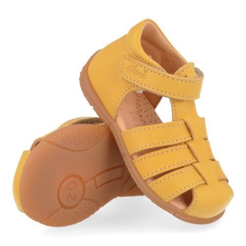 Ocra sandalen oker  ( - okerkleurig gesloten sandaal590) - Junior Steps