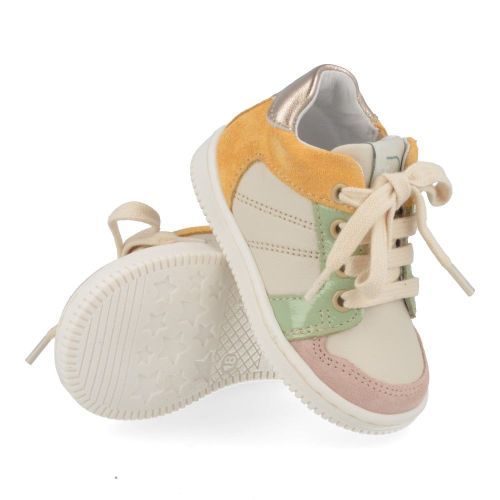 Romagnoli Baskets écru Filles (6019R028) - Junior Steps