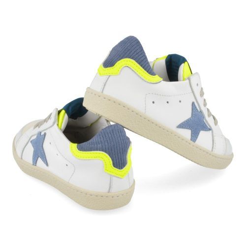 Rondinella sneakers wit Jongens ( - witte sneaker met rubberen stootneus11882-4F) - Junior Steps