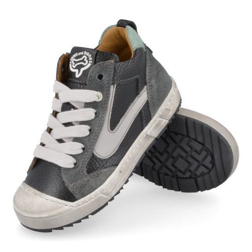 Stones and bones sneakers Zwart Jongens ( - galot zwarte sneaker met beschermtopgalot) - Junior Steps