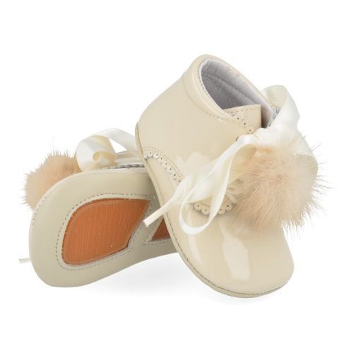 Tricati Baby shoes ecru Girls (M1009-A) - Junior Steps