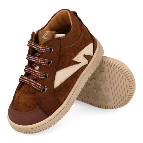 Zecchino d'oro sneakers cognac Jongens (cognac sneaker met rubber stootneus - B13-1304) - Junior Steps